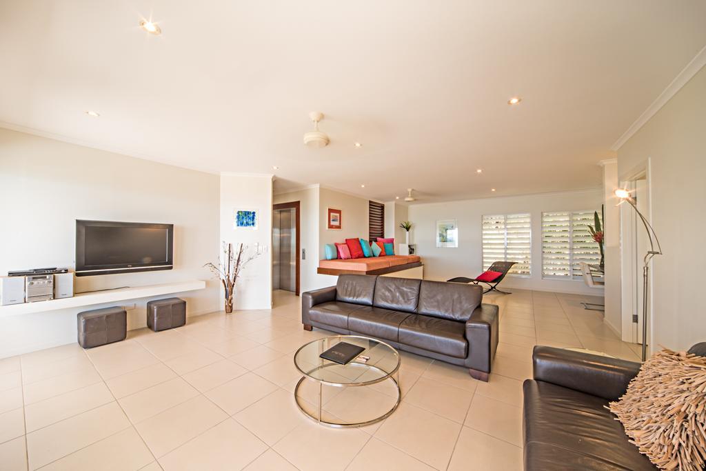 איירלי ביץ' Sea Star Apartments מראה חיצוני תמונה